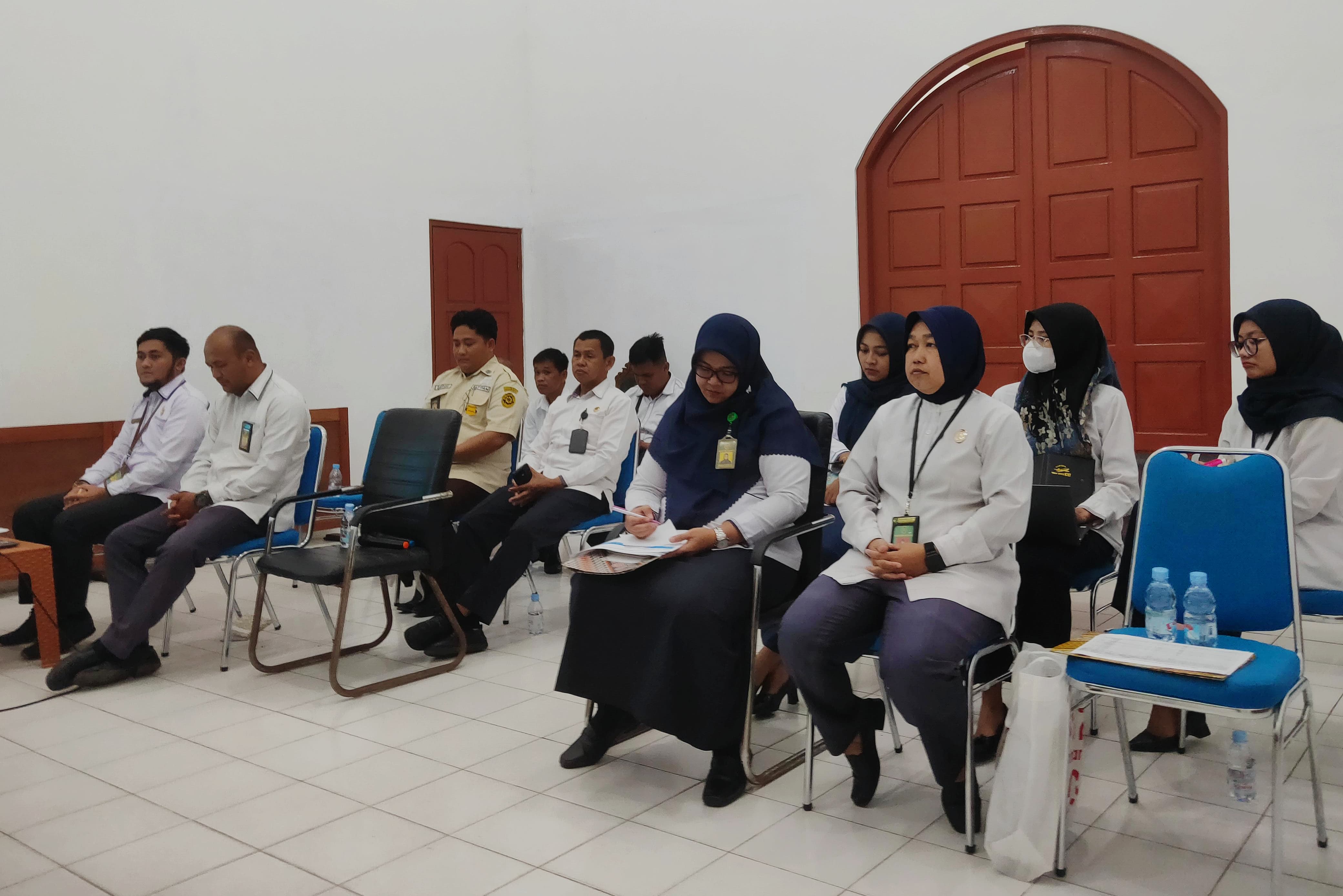Rapat sekre 7