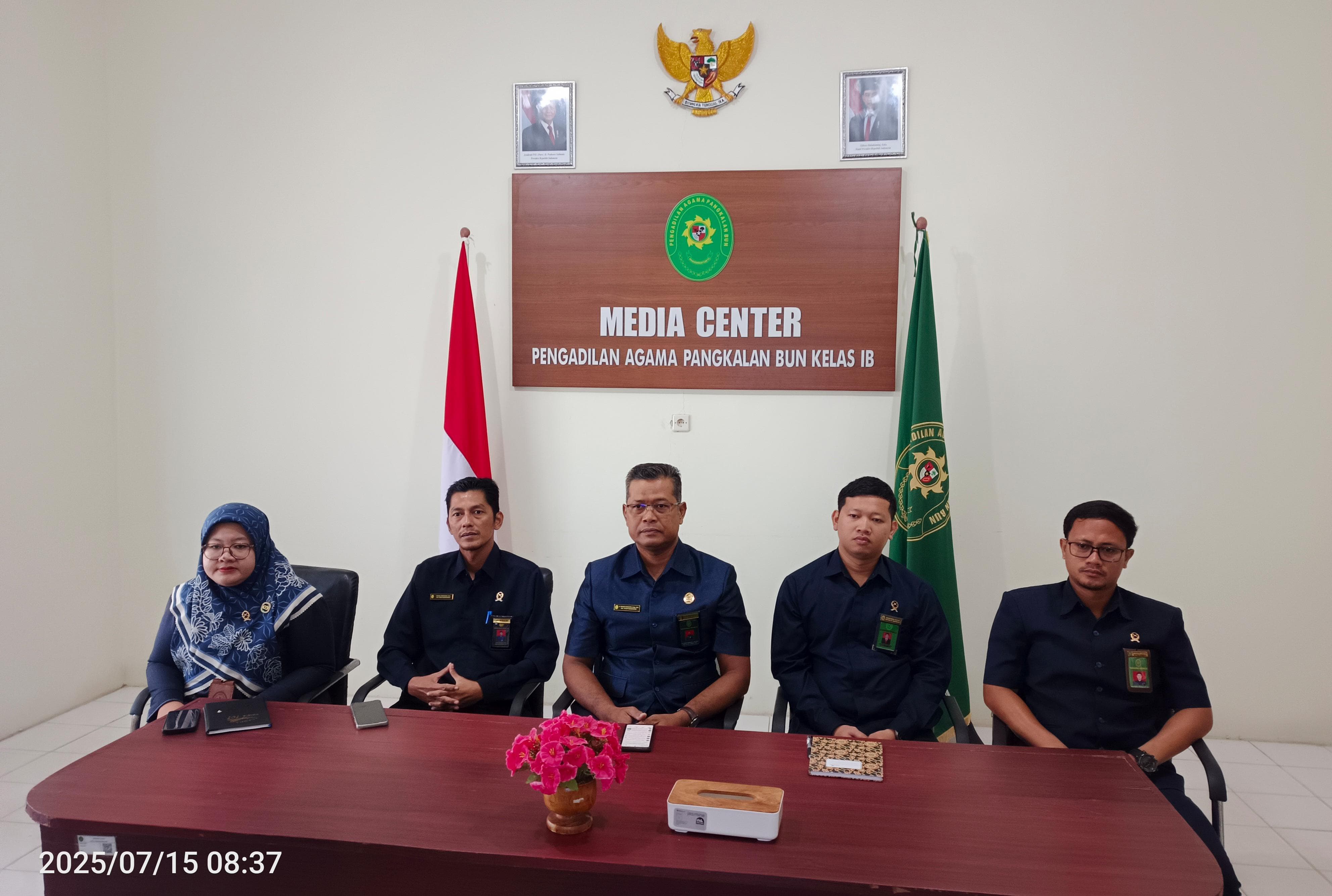 zoom hakim 1507 1