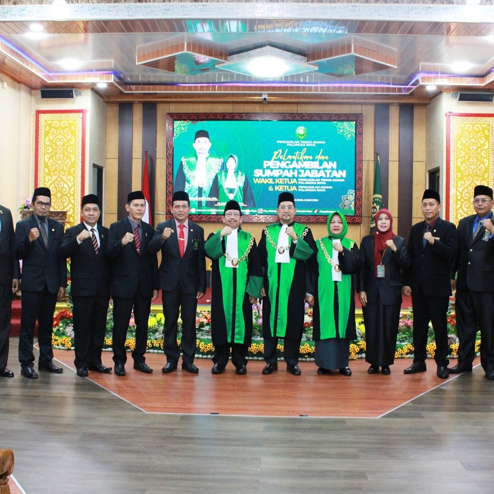 PA Pangkalan Bun Hadiri Pengambilan Sumpah dan Pelantikan YM Drs. Muhammad Taufik, S.H., M.H. sebagai Wakil Ketua PTA Palangka Raya